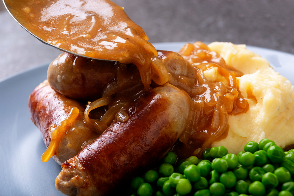 English pubs, bangers and mash, English countryside pubs, pub grub, comfort food, classic dishes, 