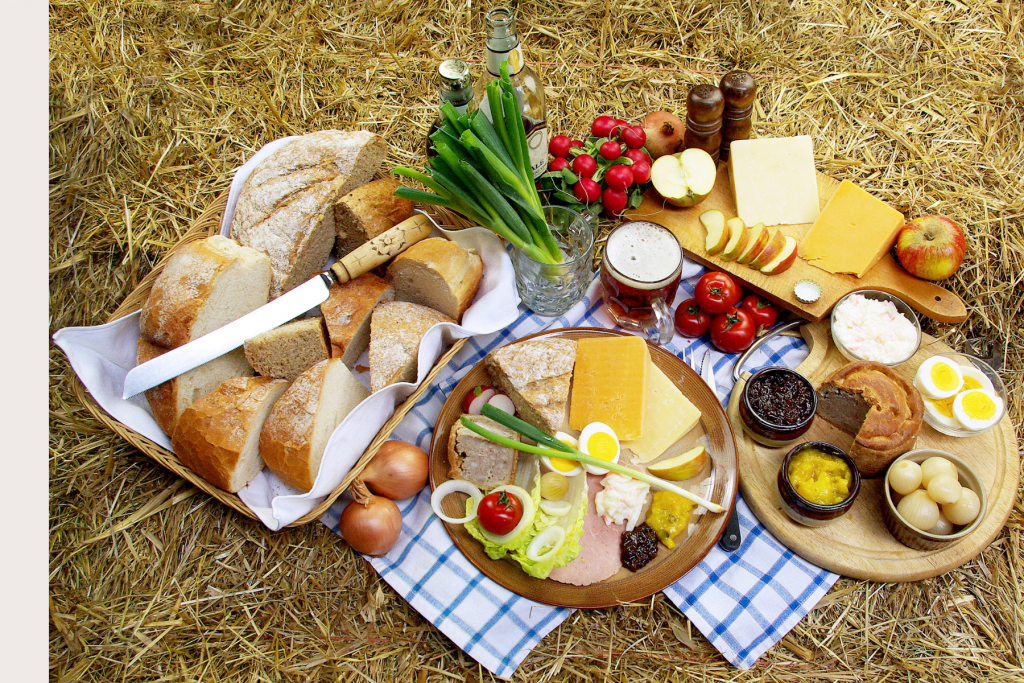 Ploughman's Lunch, Pub Grub, classic pub meals, 